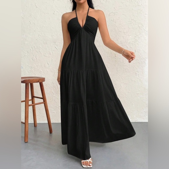 Halter v neck textured tiered maxi dress tie back minimalist boho white - Picture 4 of 4